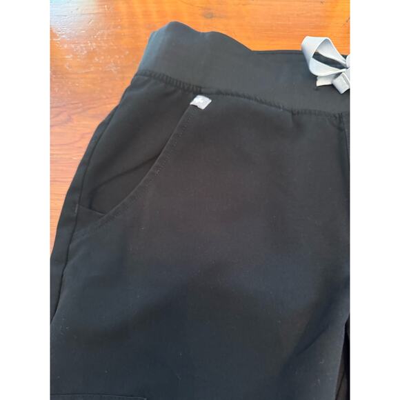Figs Black Jogger Pants - Picture 5 of 10